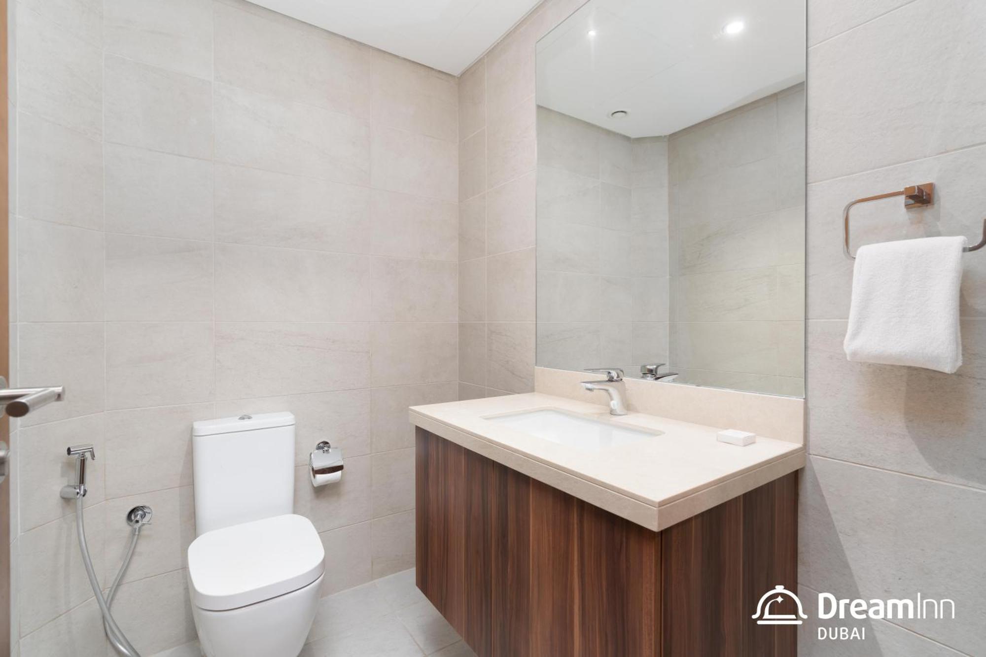 Dream Inn Apartments - Mina By Azizi Dubai Exterior photo